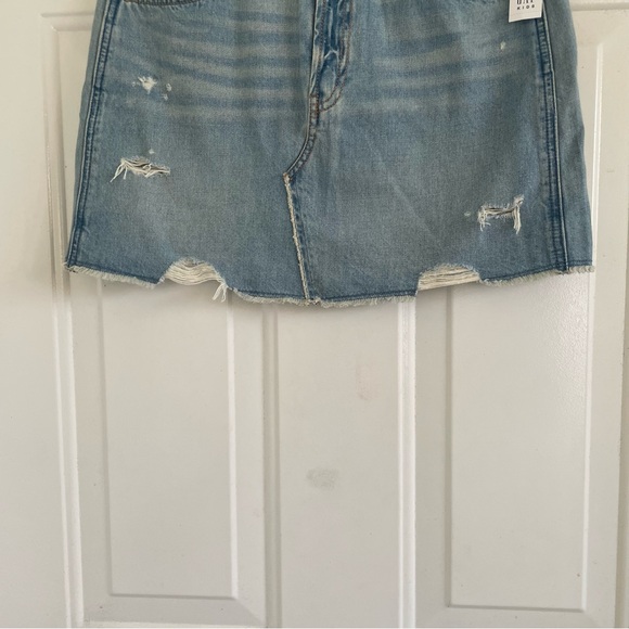 Gap Kids Plus Distressed Denim Mini Skirt Size 14 - Picture 8 of 9